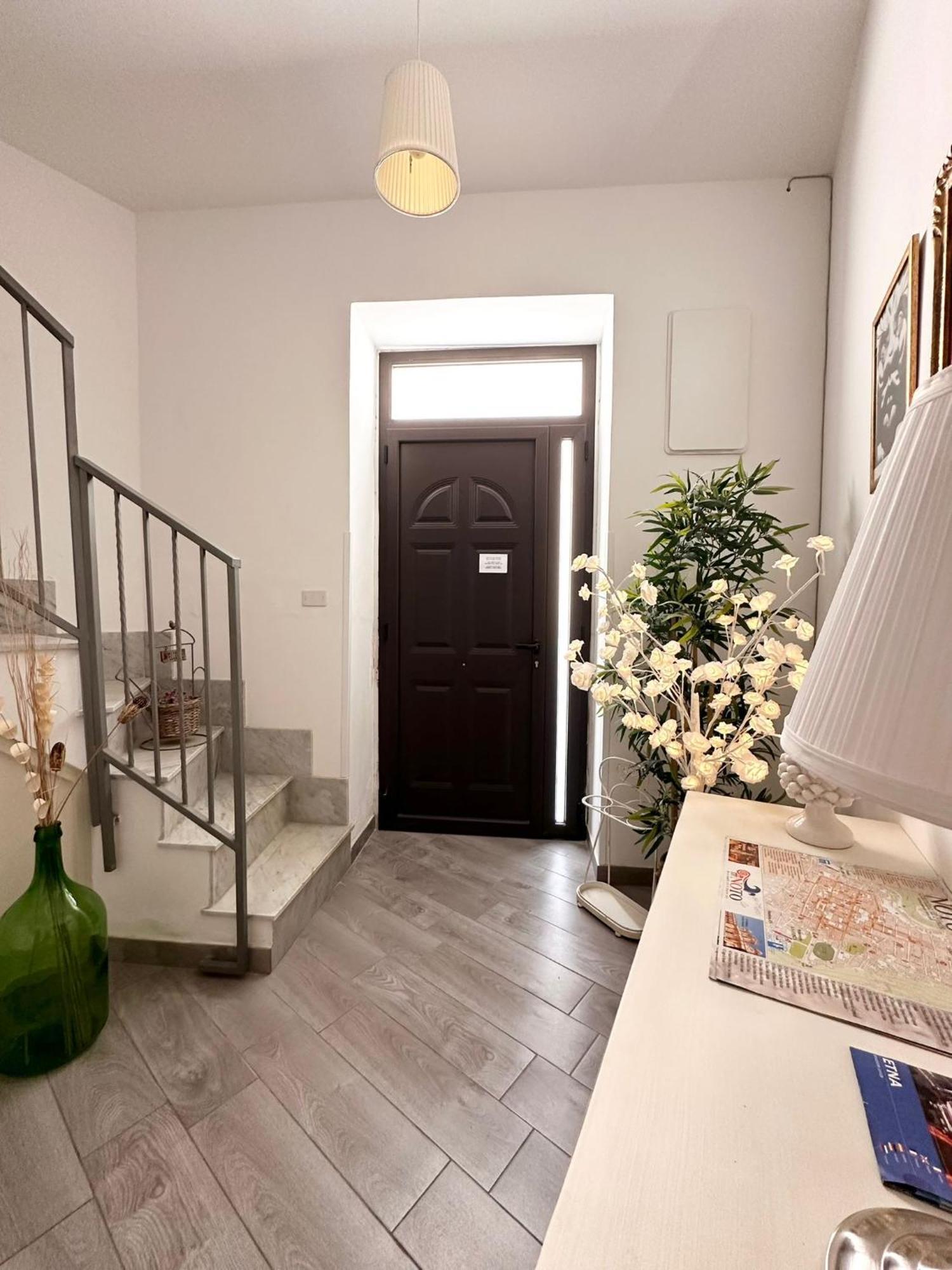 נוטו Lilly'S Home מראה חיצוני תמונה